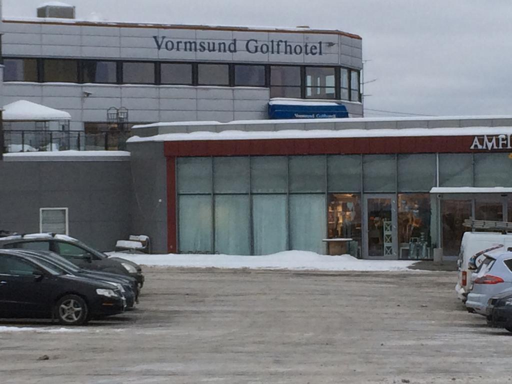 Vormsund Golf Hotell Exterior foto